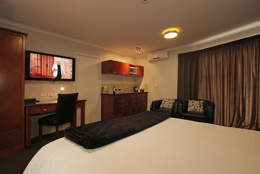 City Corporate Motor Inn Палмерстон-Норт Экстерьер фото