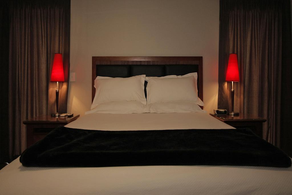 City Corporate Motor Inn Палмерстон-Норт Экстерьер фото